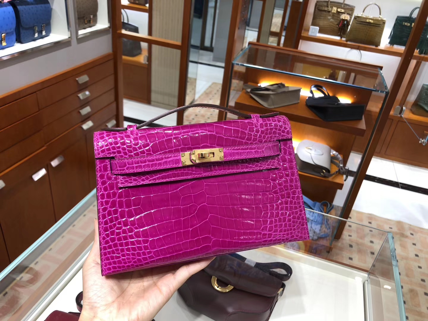 HERMES mini kelly一代 进口原厂鳄鱼皮 现货 天方夜谭紫