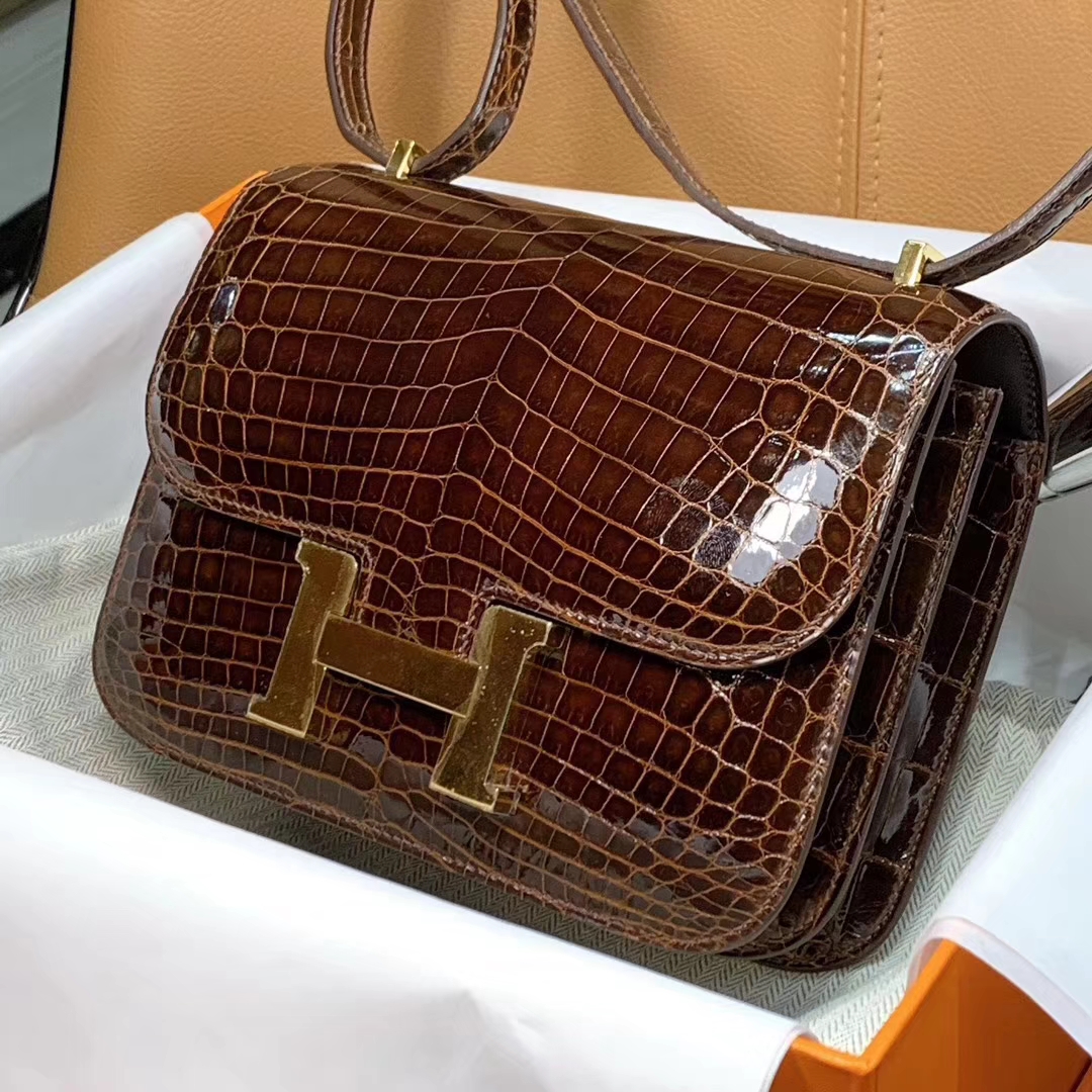 爱马仕 HERMES 空姐包 Constanc 19/23cm 深棕色 鳄鱼皮 配全套专柜原包装
