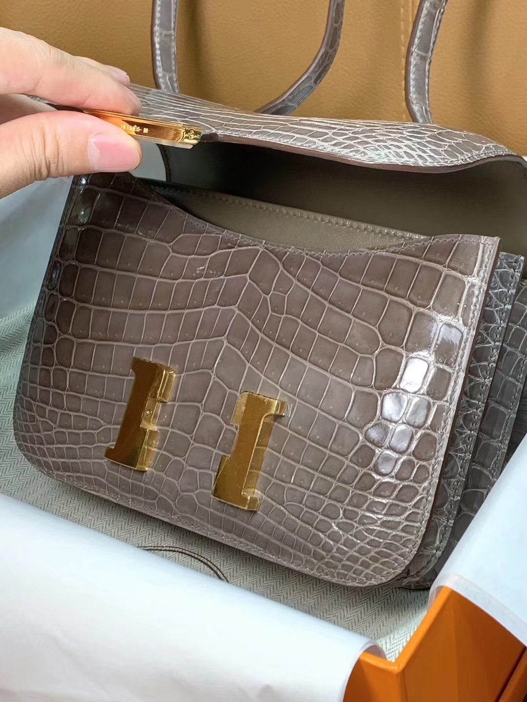 爱马仕 HERMES 空姐包 Constanc 19/23cm 大象灰 鳄鱼皮 配全套专柜原包装