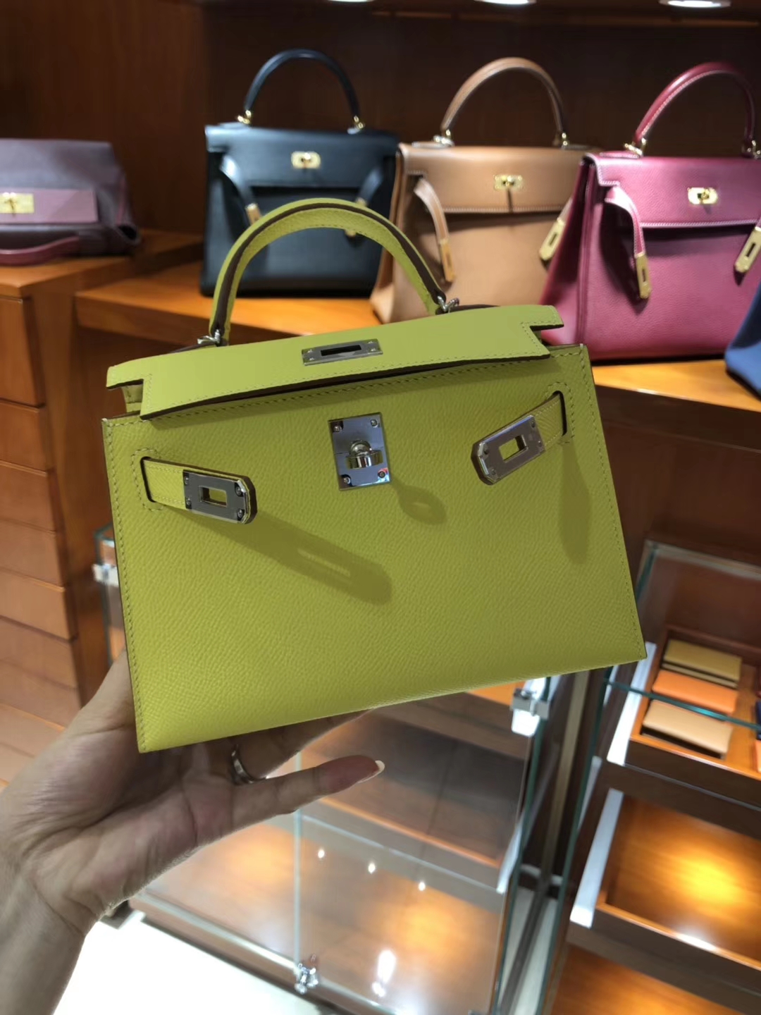 爱马仕 HERMES Mini Kelly 柠檬黄 Epsom 专柜全套包装 