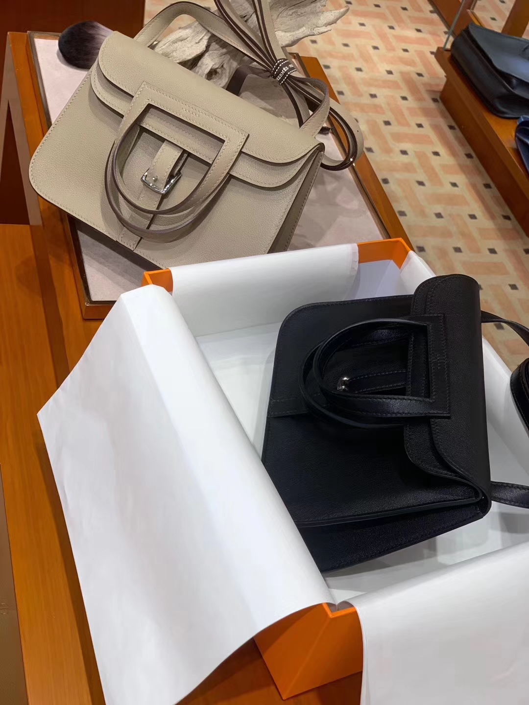 HERMES 爱马仕 Halzan swift 黑色 配全套专柜原版包装