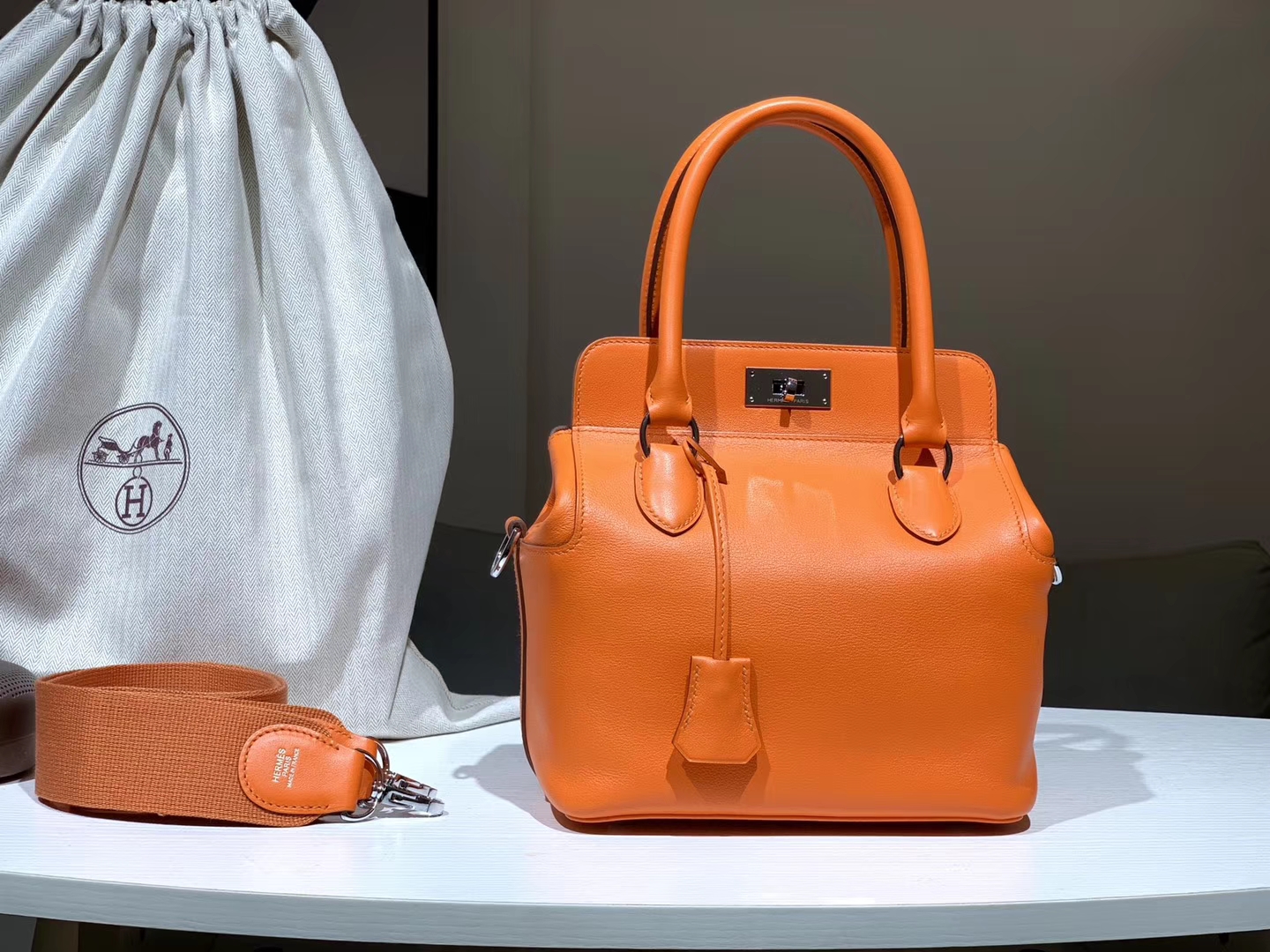 HERMES 爱马仕 Toolbox 20cm Swift皮 经典橙色