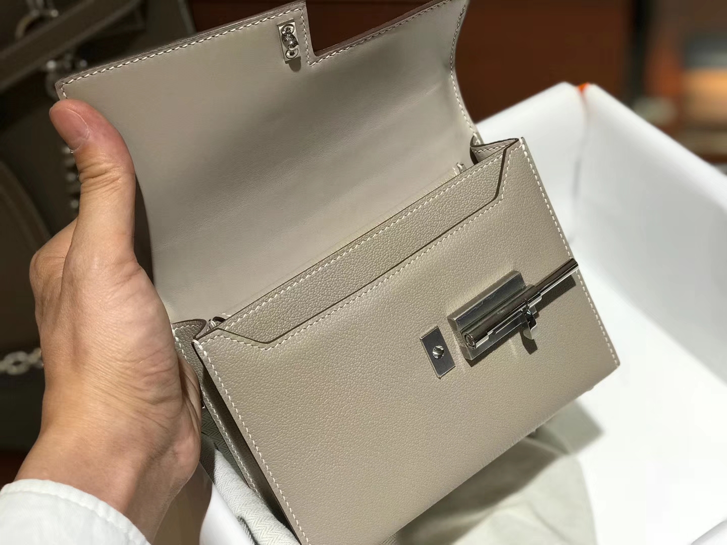 HERMES Verrou 18cm 山羊皮 斑鸠灰