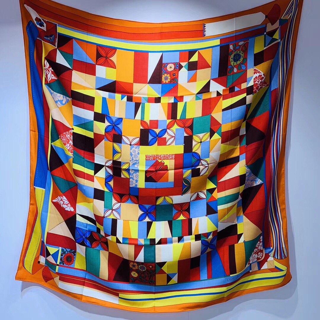 2020秋冬款 顶级版丝绒 Hermes《包布艺术》  35%蚕丝+65%羊绒 140x140cm 橙色  全套包装 专柜售价9100！