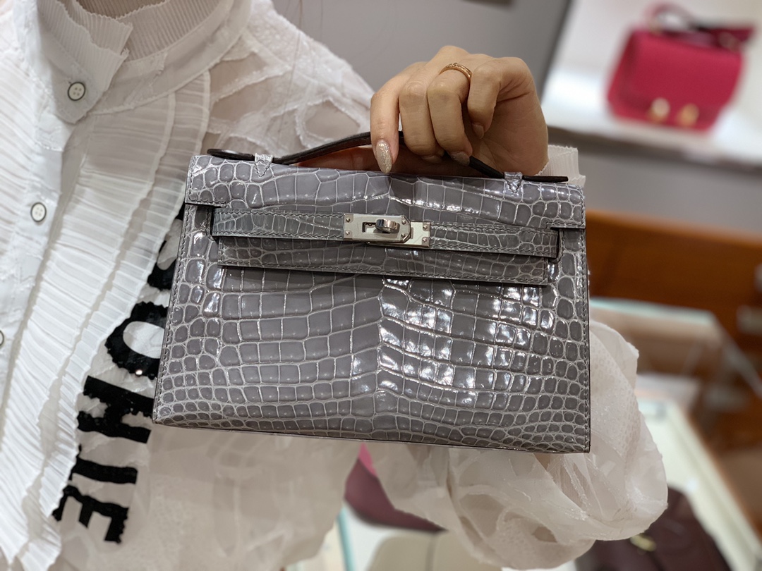 爱马仕包包批发 Mini Kelly 22cm   银河灰  现货