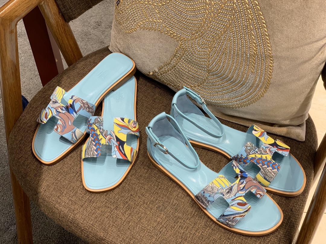 爱马仕价格 HERMES 平底 中跟 拖鞋 彩绘 夏日必备