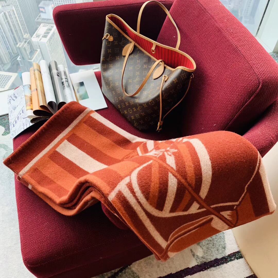 Hermes  《 新骏马披挂 》毛毯 140*180cm   90%羊毛10%羊绒 新款 独家放送 红色
