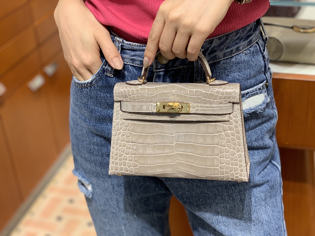 爱马仕中国官网 HERMES 迷你凯莉 MiniKelly二代 19cm 卡其色 现货