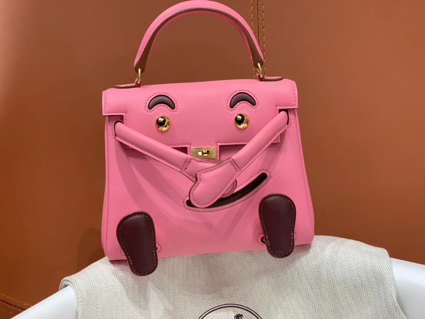 爱马仕中国官网 Kellydoll 小可爱 可接受定制 专柜颜色 唇膏粉