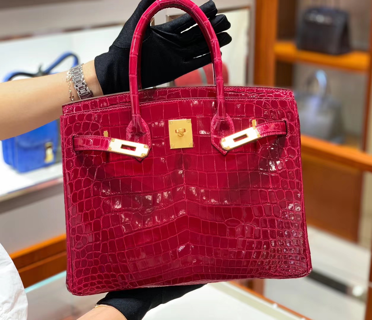 爱马仕包包价格 红色 鳄鱼皮 金扣 纹路清晰 手感超级好 完胜正品 Birkin 25/30