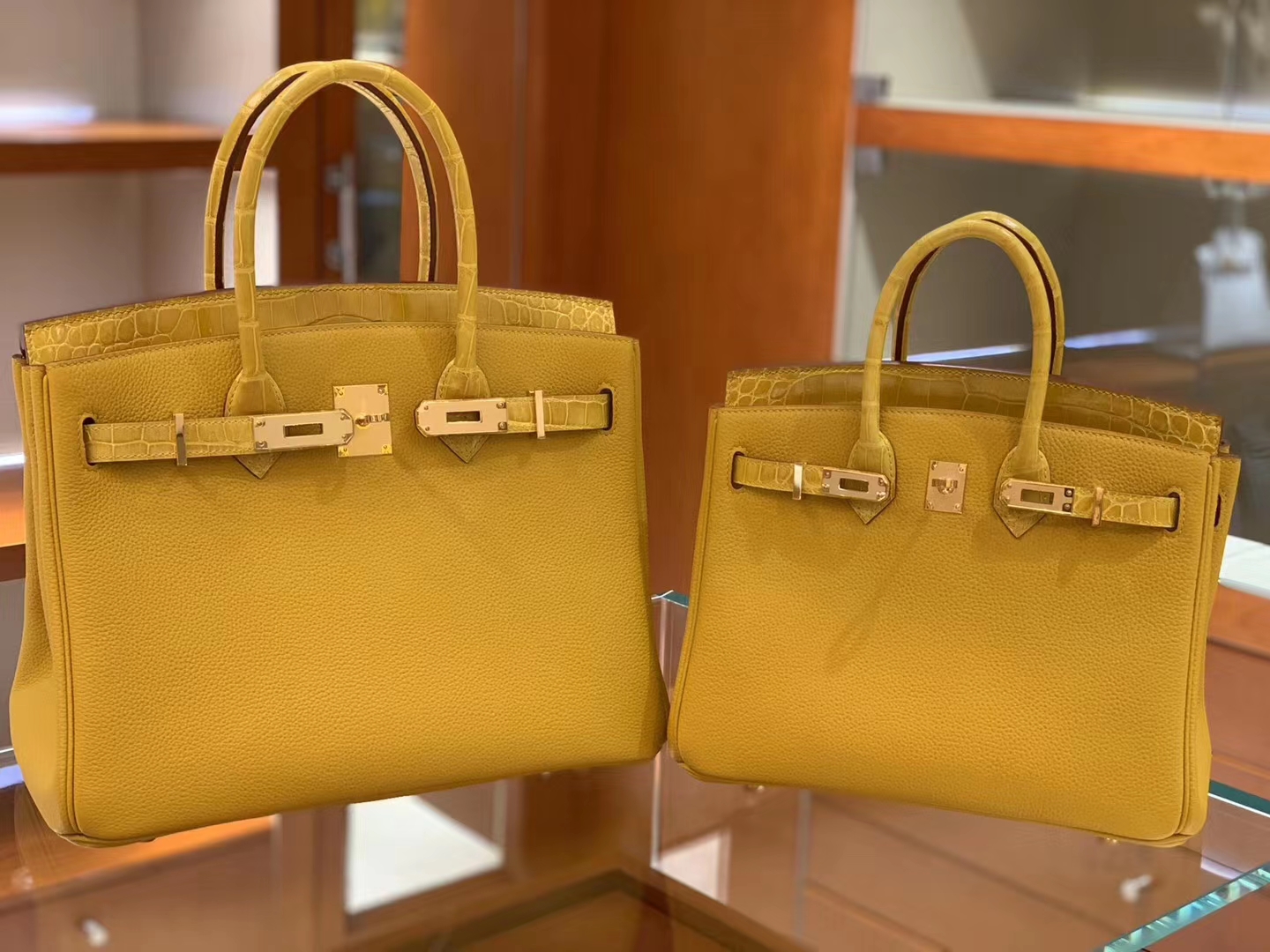 爱马仕女包多少钱 Birkin Touch 山羊皮配鳄鱼琥珀黄 25cm 30cm 现货一枚