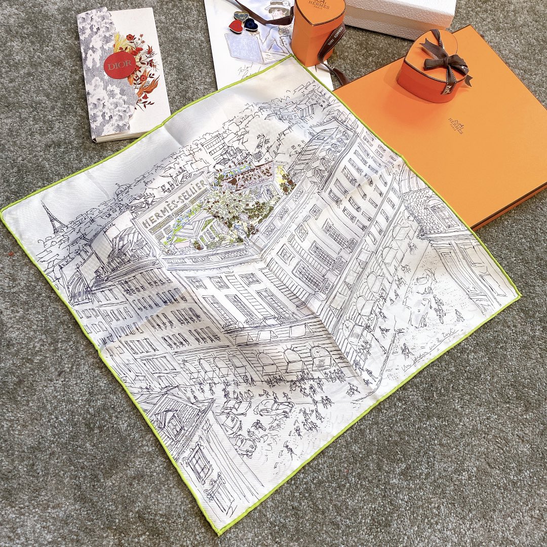HERMES 《屋顶花园》45x45cm 小方巾 绿色