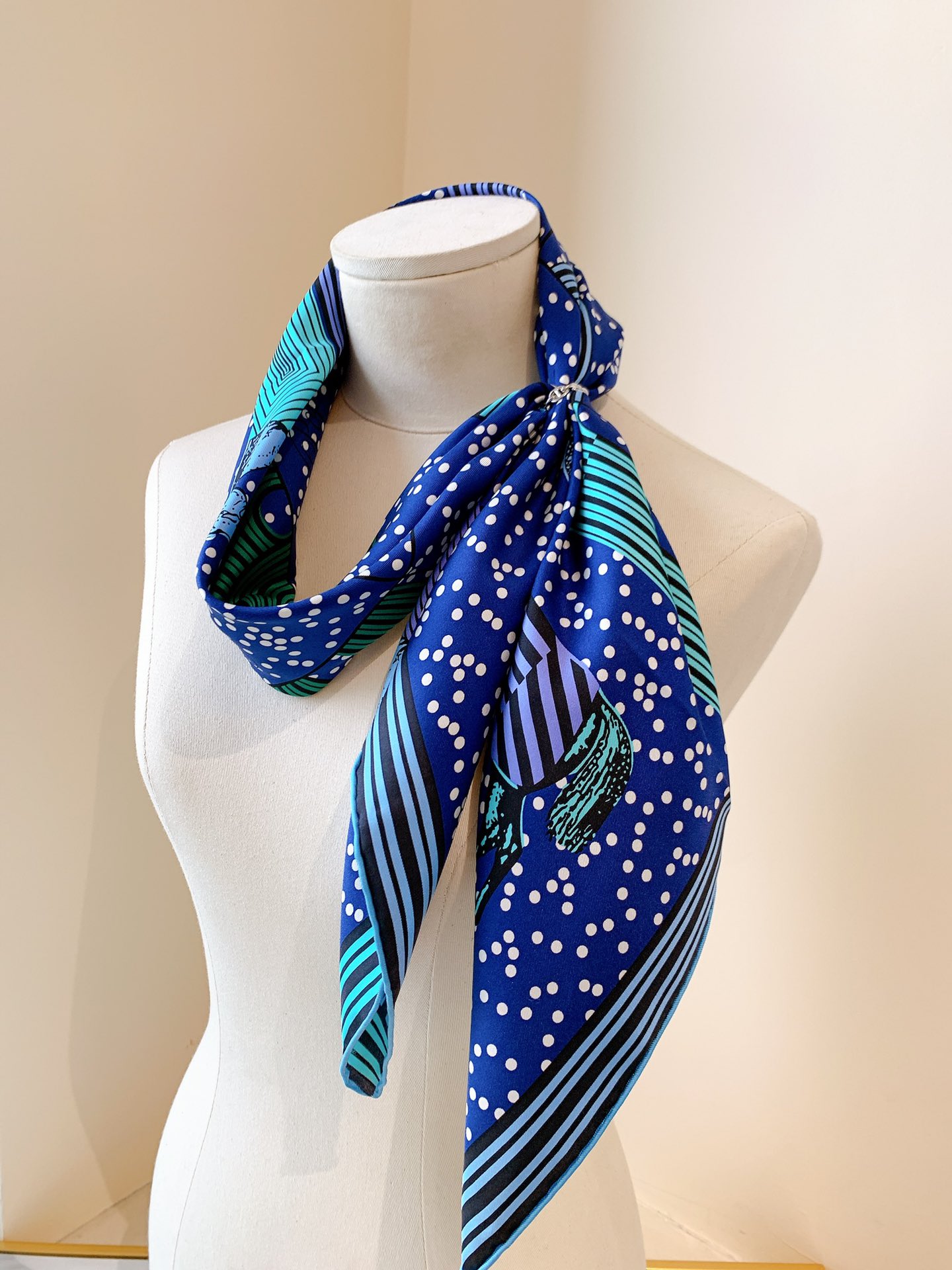 HERMES《波普式骏马》方巾 蓝色 90*90cm
