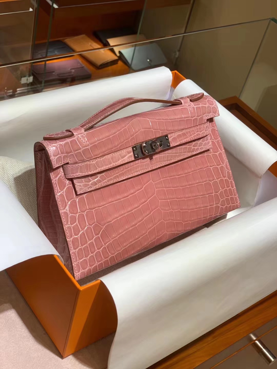 HERMES Kelly Pochette 一代鳄鱼 金扣 银扣 可接受定制 奶昔粉
