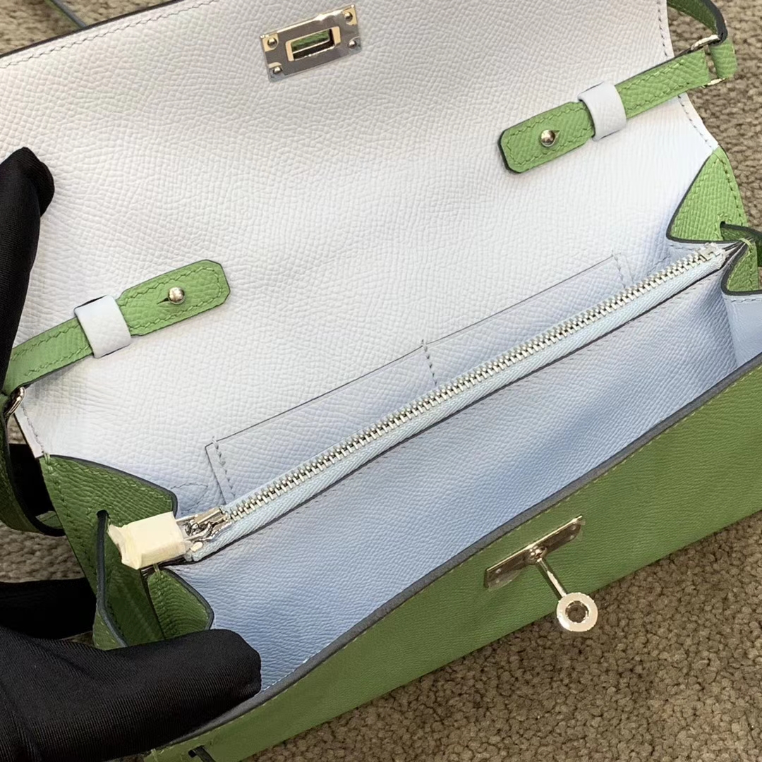 HERMES Kelly Classique To Go 长肩带钱包 Epsom皮 牛油果绿 现货