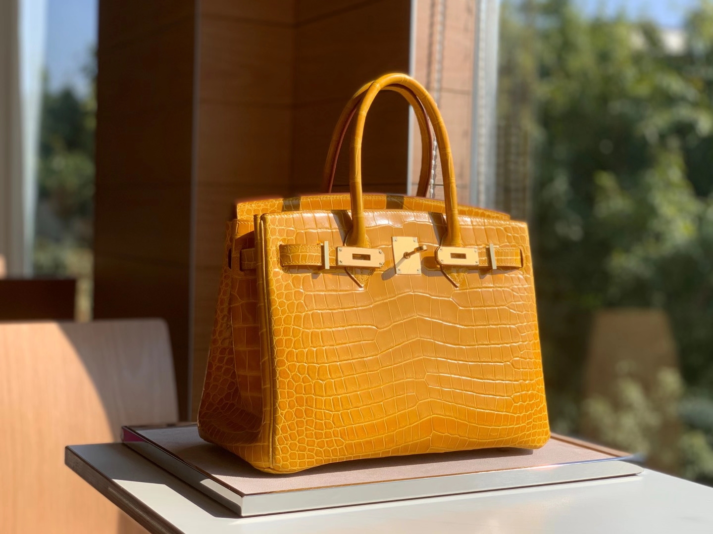 HERMES 爱马仕 铂金包 Birkin  爱马仕官网现货 Bk 25高光鳄鱼皮 琥珀黄