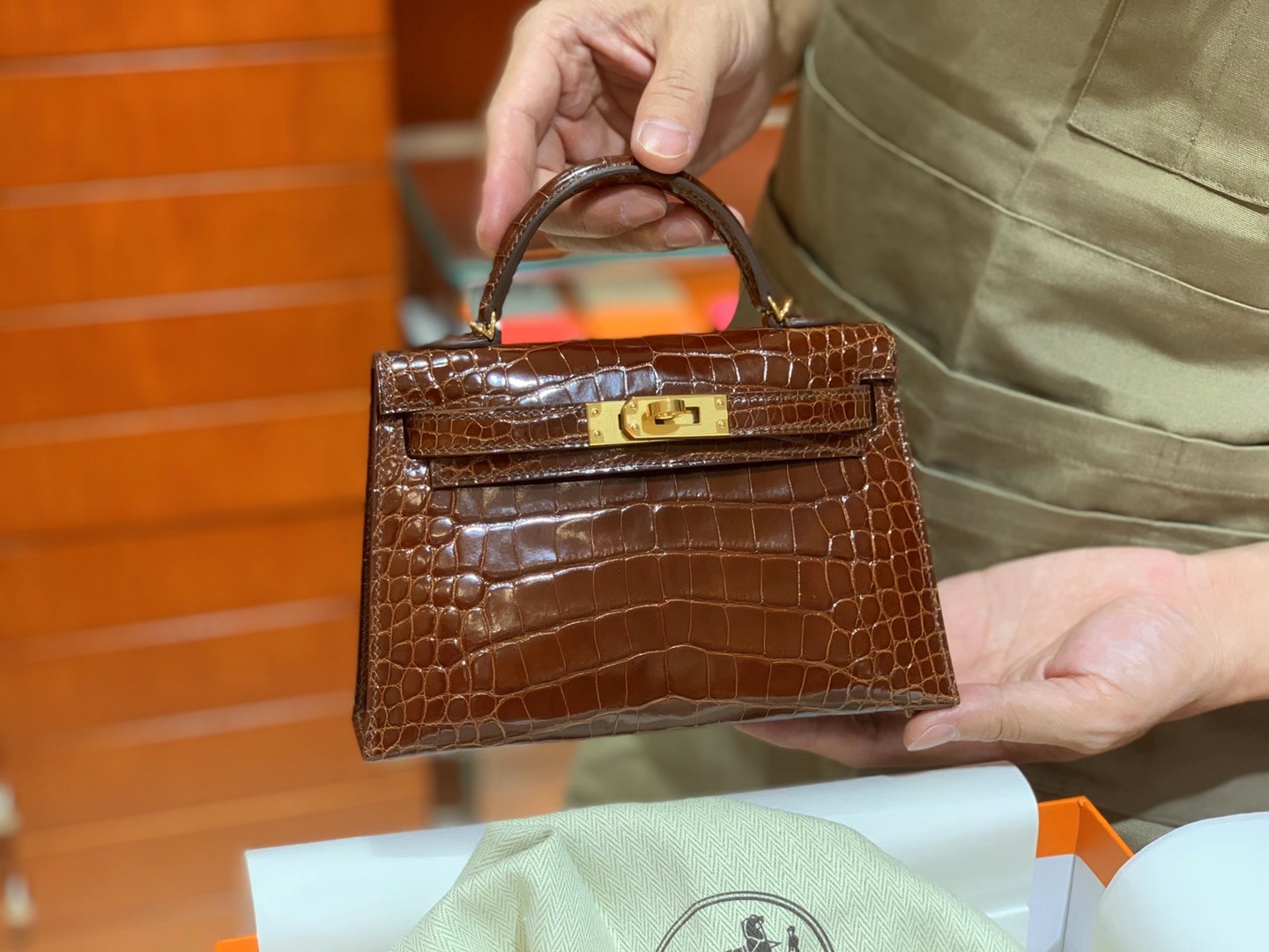 HERMES Kelly 二代鳄鱼 蜜糖棕 金扣银扣 可定制 纯手工