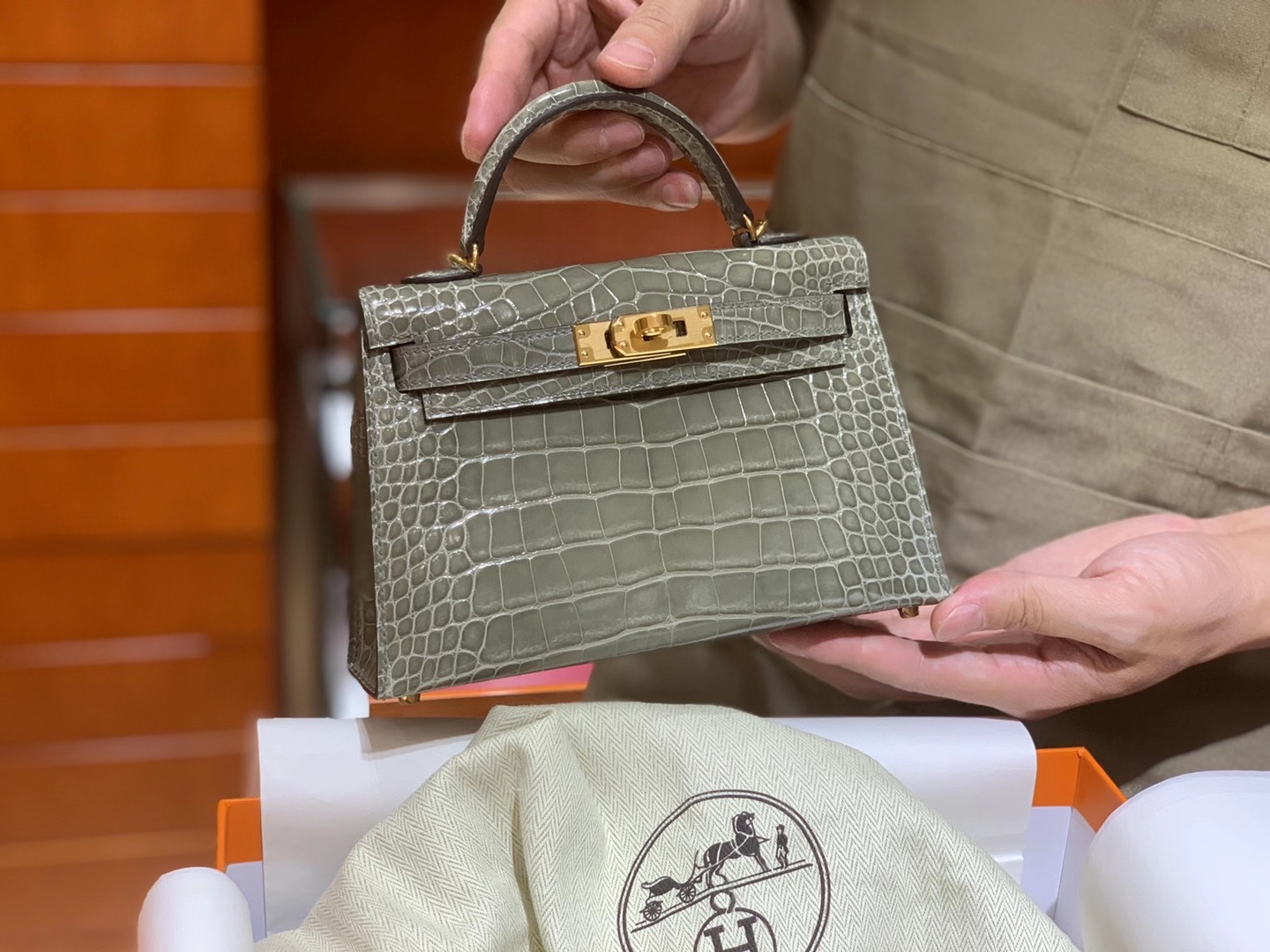 HERMES Kelly 二代鳄鱼 斑鸠灰 金扣银扣 可定制 纯手工
